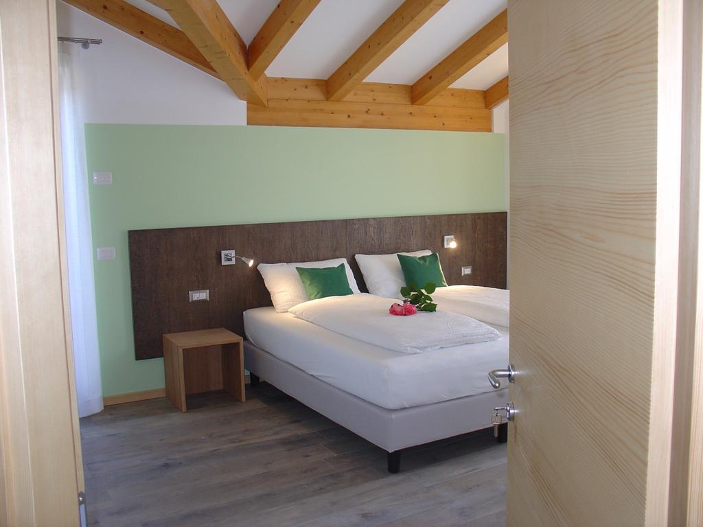 Agriturismo Girasole Fai della Paganella Pokoj fotografie